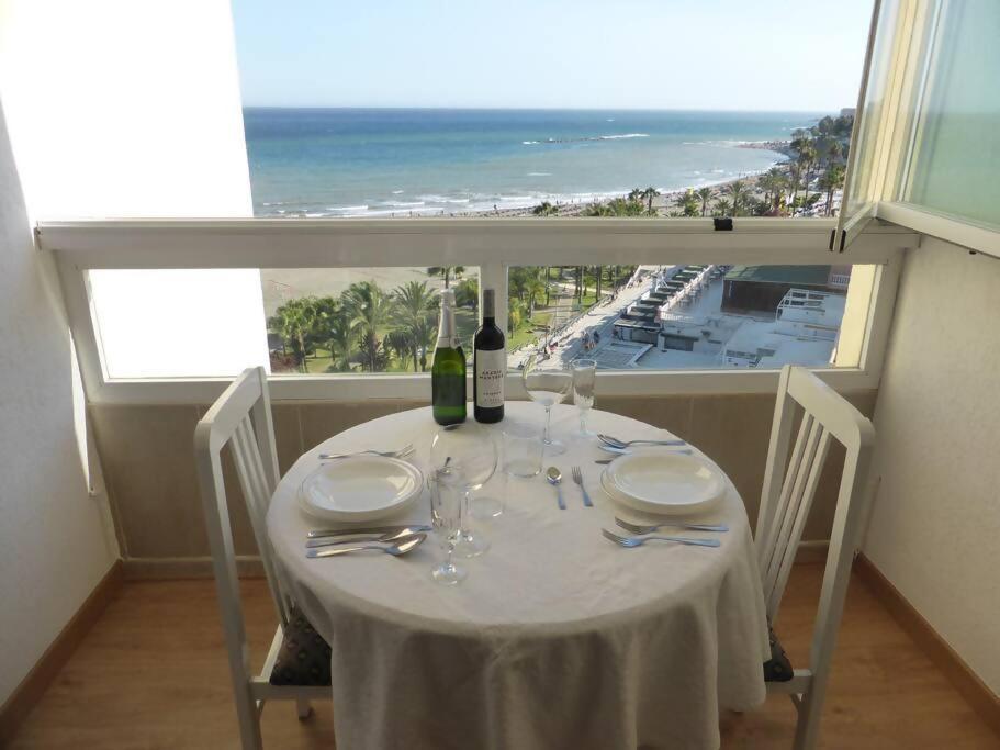 Estudio Nefeli Primera Linea Playa Amazing Views Benalmádena Exteriör bild